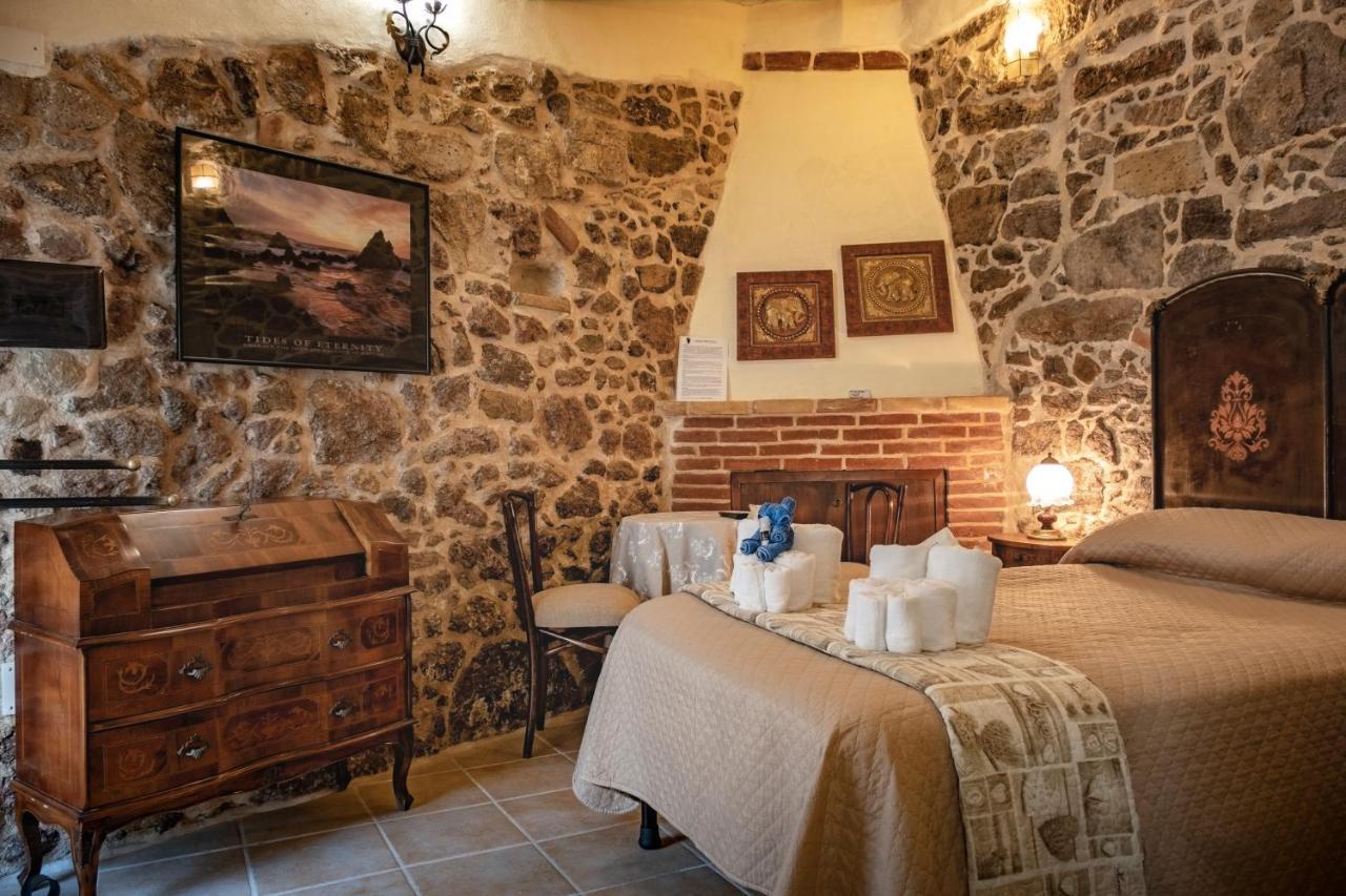 Domo Sa Barra Bed & Breakfast SantʼAntìoco Eksteriør bilde